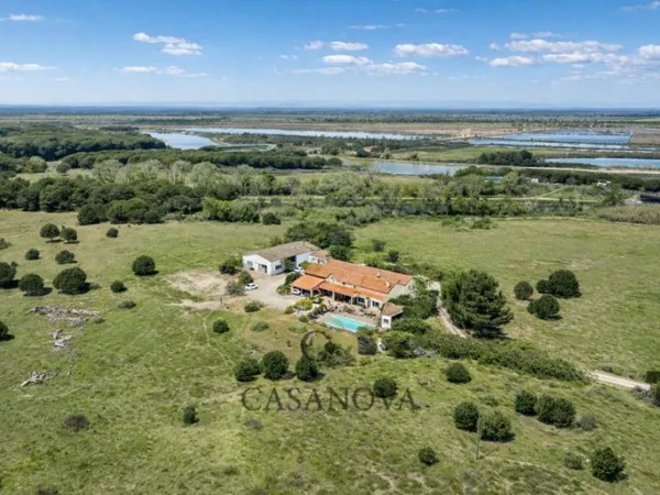 Mas provençal 15 pièces 420 m²