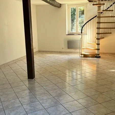 Maison proche toute commodité