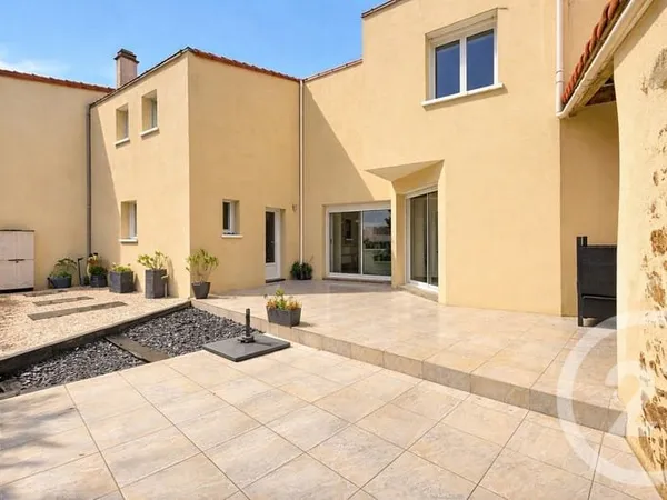 Maison 5 pièces 130 m²