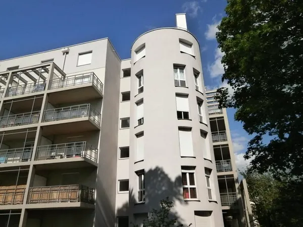 Studio Metz BELLECROIX