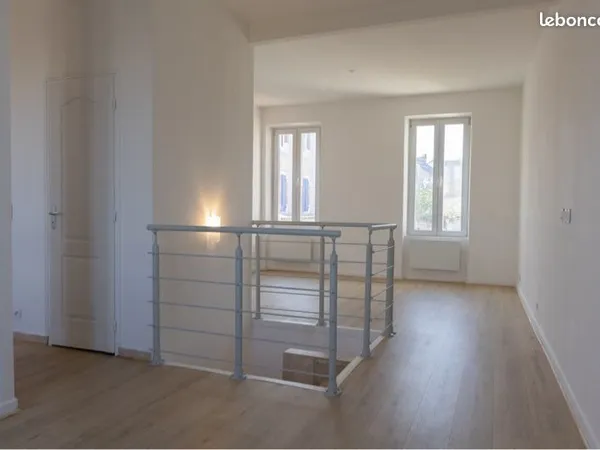 Appartement rénové quartier calme avec jardin