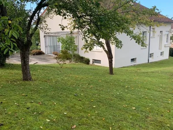 Maison à 1,5 km de Vichy