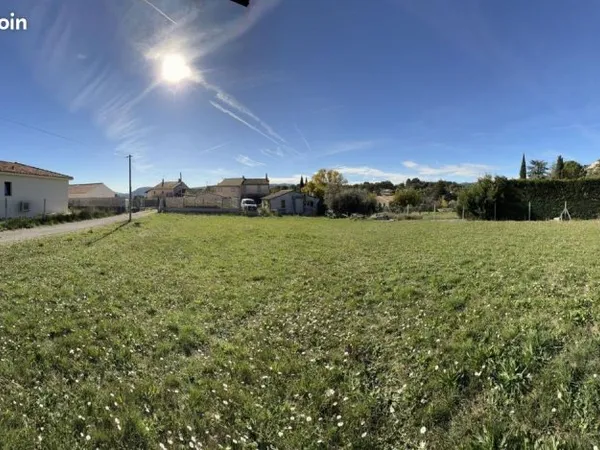 Terrain 593 m² La Bouilladisse