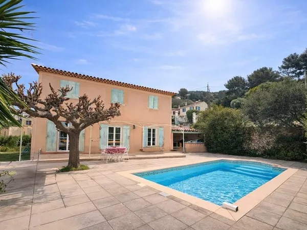 Maison traditionnelle 4 pièces
