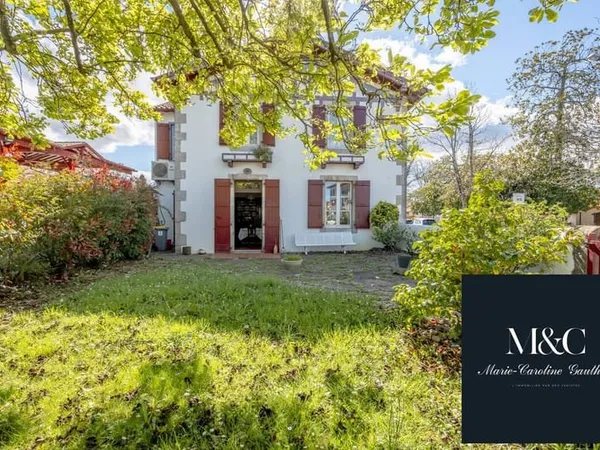 Appartement 177 m² à Cambo-Les-Bains