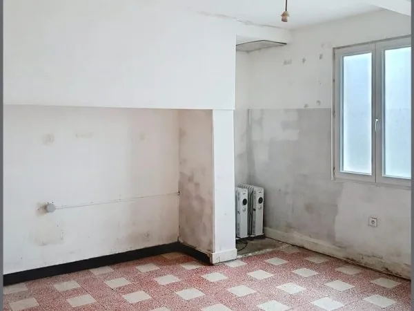 Maison 3 pièces à rénover - 2 chambres - Jardin