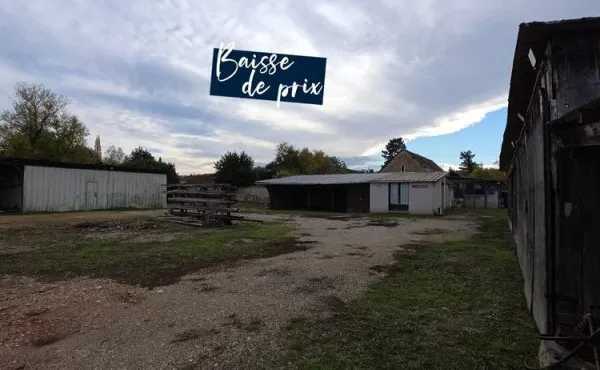 Ensemble de bâtiments commercial