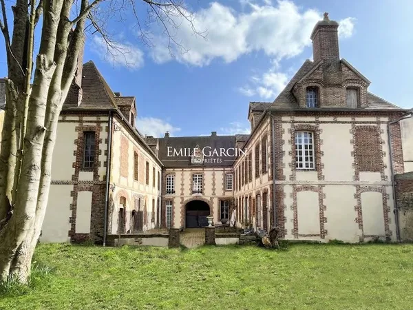 Propriété 15 pièces 650 m²