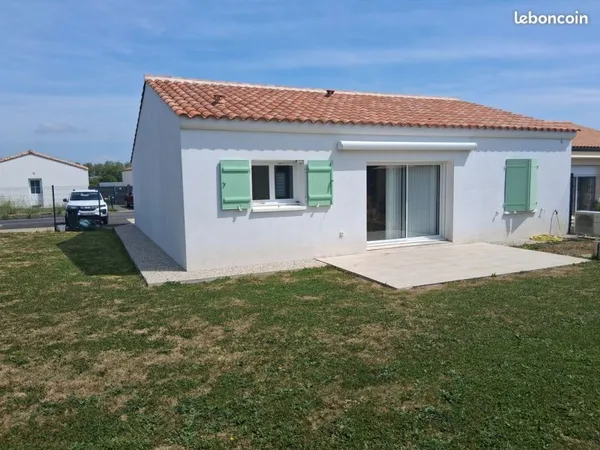 Maison près de la mer