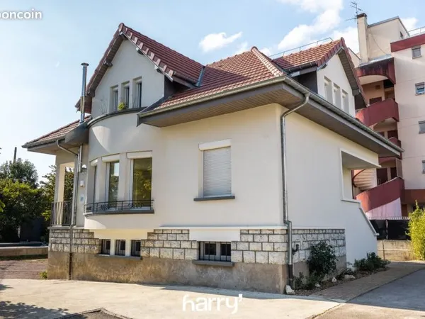 Maison 5 pièces 138 m²