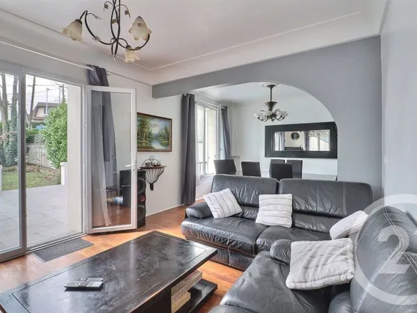Maison 6 pièces 130 m²