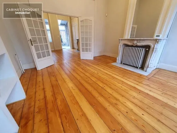 Immeuble 185 m²