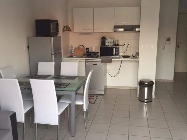 Appartement T2 avec terrasse