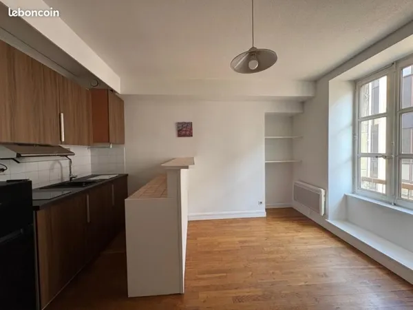 Studio 1 pièce 25 m²