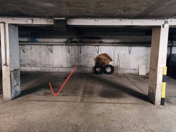 Parking 10 m²