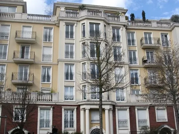 Suresnes Belvédère - Loue Appartement 2 pièces 51m²