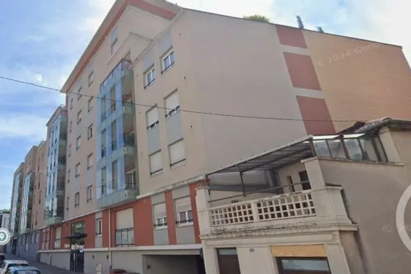 Parking 15 m²