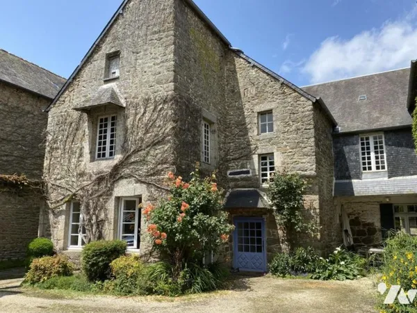 Maison 302 m²