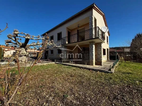 Maison avec terrain de 575 m² à Garde-Colombe