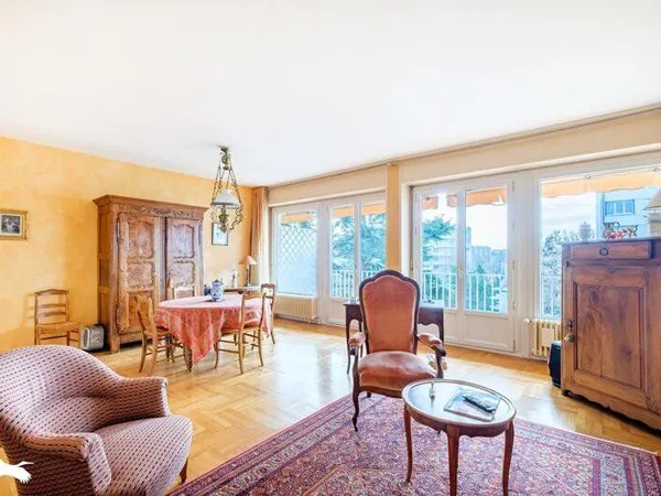 Appartement de 4 pièces principales