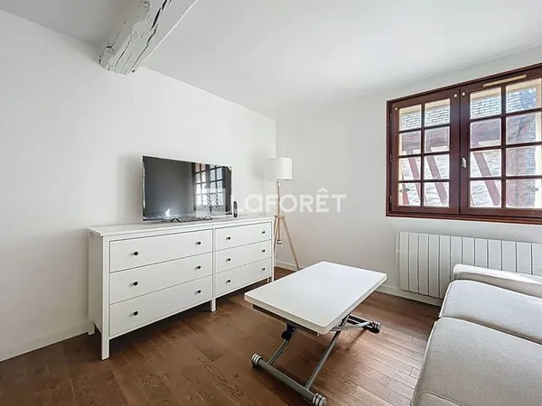 T2 MEUBLE - 25.36 m2 - Saint Germain