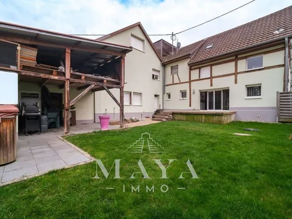 Immeuble 373 m²