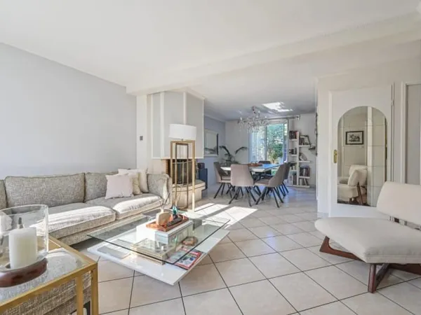 Maison 5 pièces 130 m²