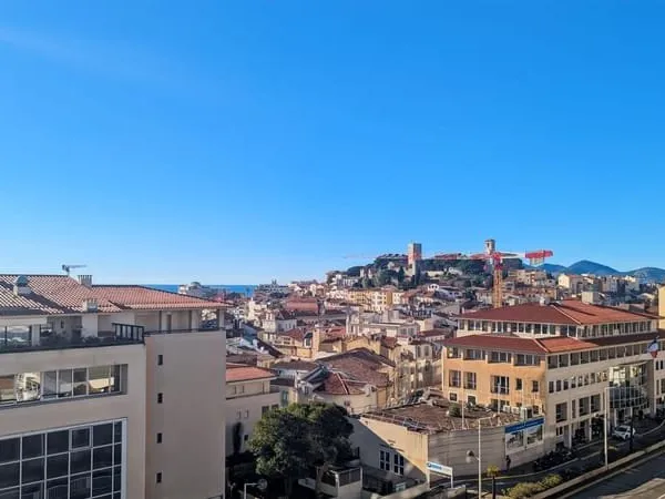 2 pièces avec terrasse vue mer et Suquet