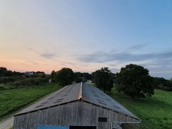 Hangar plus terrain