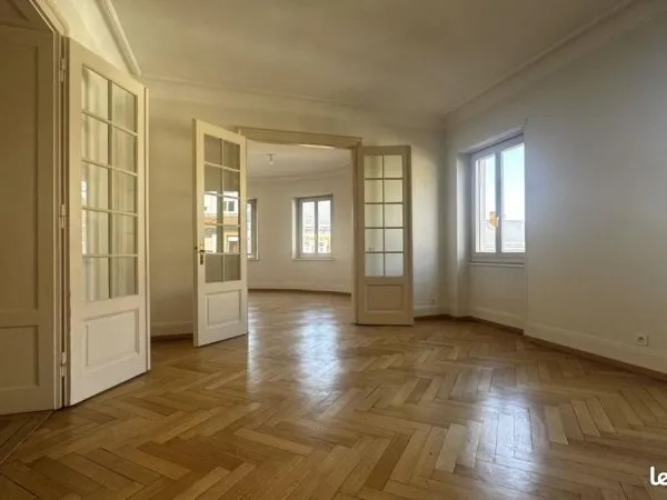 Appartement 5 pièces 137 m²