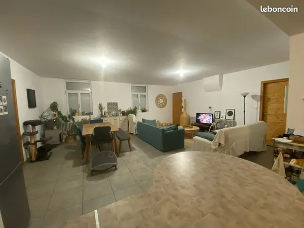 À louer appartement de type 4