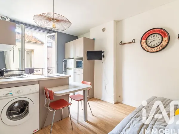 Studio 1 pièce 16 m²