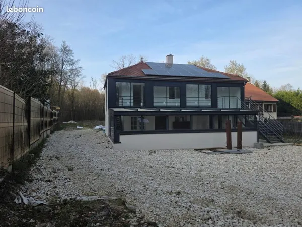 Maison 210 m2 rénovée à Germaine - 363 000 entre Reims et Epernay-gare à 400 m