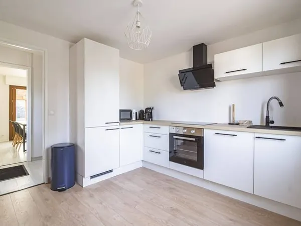 Maison de plain-pied 5 pièces 85 m²