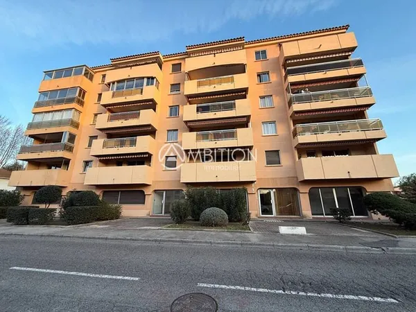Bureaux 183 m²