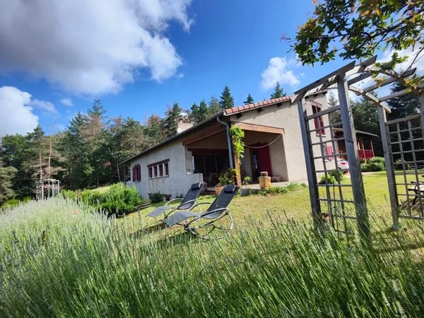 Maison 11 pièces 293 m²