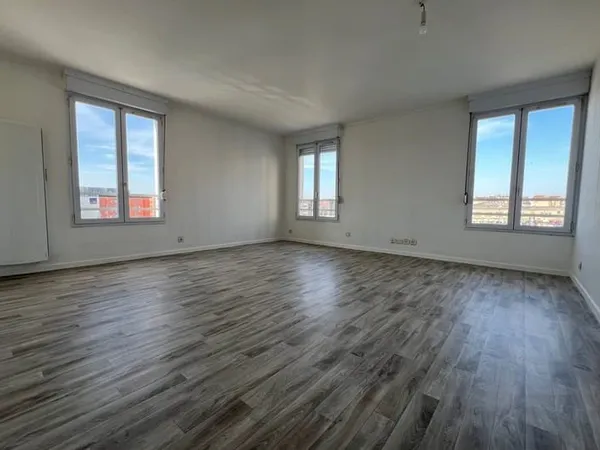 Appartement T4 - 28F boulevard Joffre - REIMS