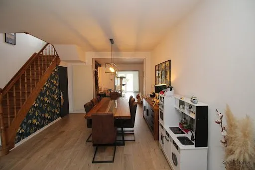 Maison 5 pièces 130 m²