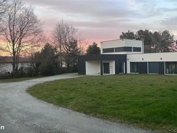 Colocation haut de gamme dans maison récente à La Roche-sur-Yon