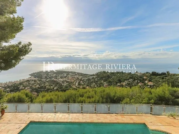 Maison 11 pièces 398 m²