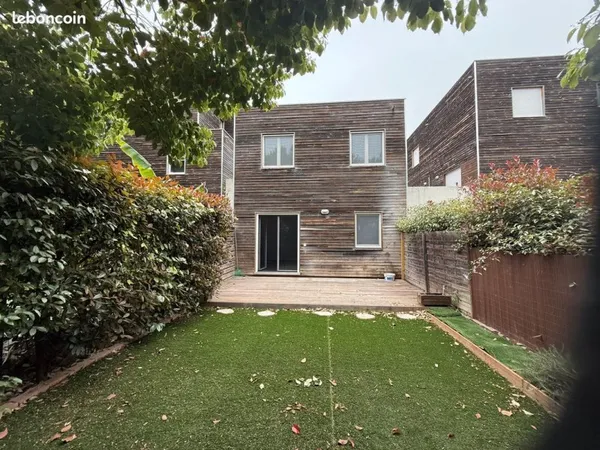 Vends appartement type T4 duplex/maison de 73 m2