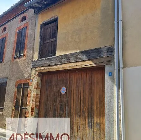 Parking 140 m²