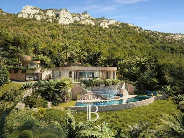 Villa d'architecture contemporaine avec vue panoramique sur la Côte d'Azur