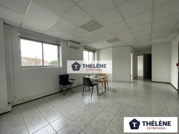 BUREAUX à LOUER