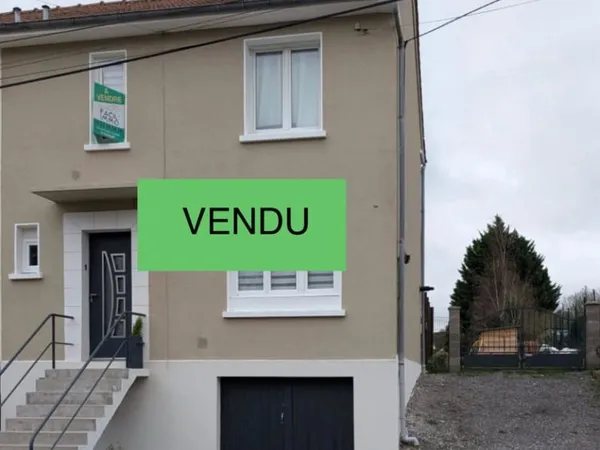Maison dans bourg tous commerces