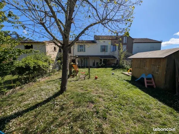 Maison rénovée de 131 m2