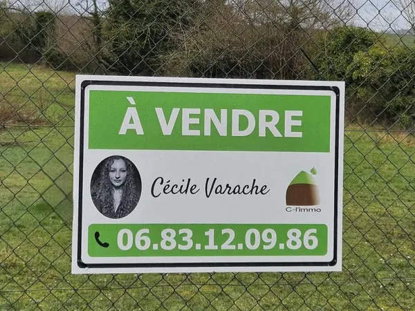 Terrain à 20 minutes au nord de SENS