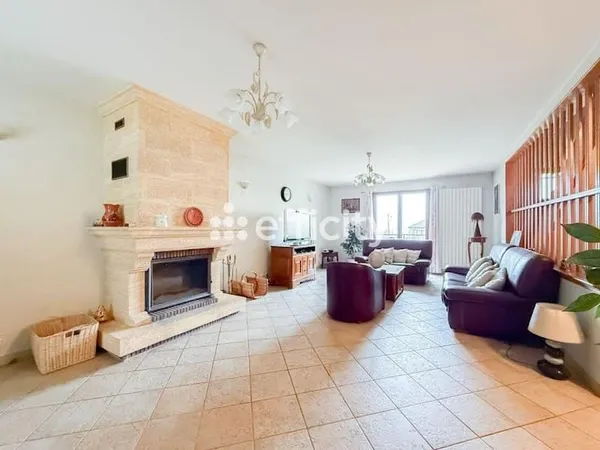 Maison 6 pièces 155 m²