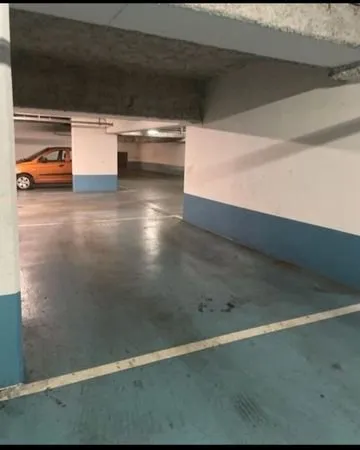 Parking sousterrain sécurisé à louer