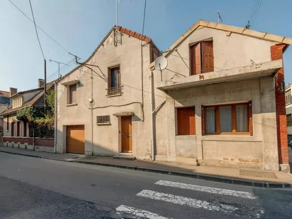 Maison 8 pièces 170 m²